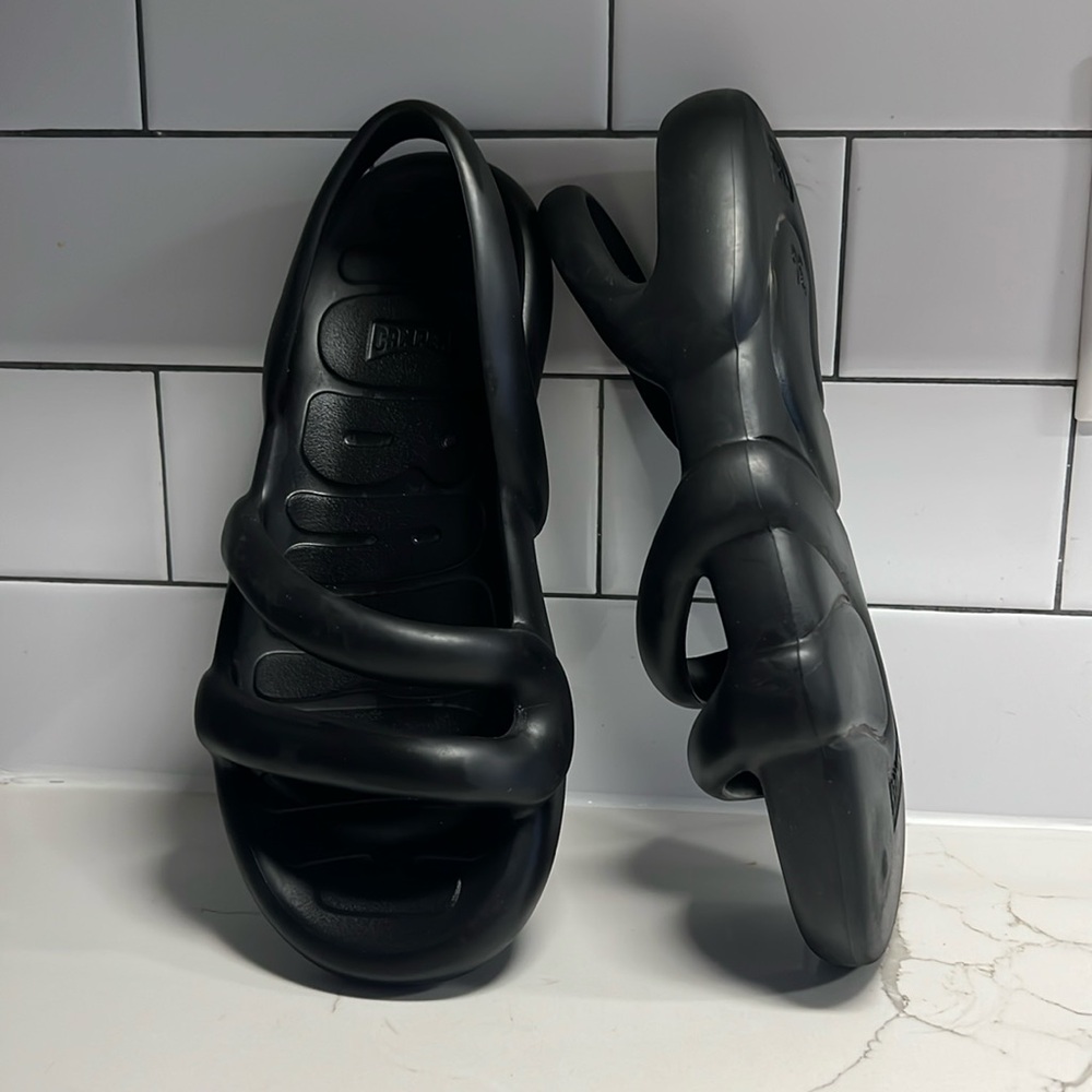 Camper Kobarah Foam Flat Sandals Black 36 US 6